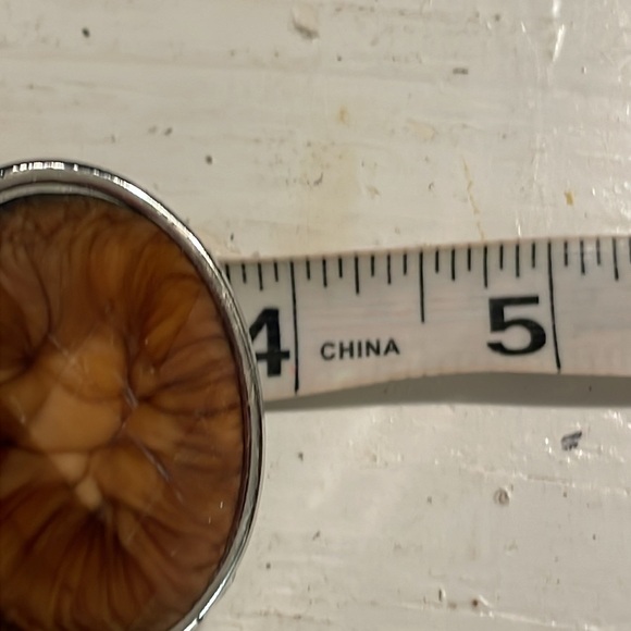 8” silver tone stretch bracelet with 6 oval bezel set jasper colored festoons - Picture 9 of 11